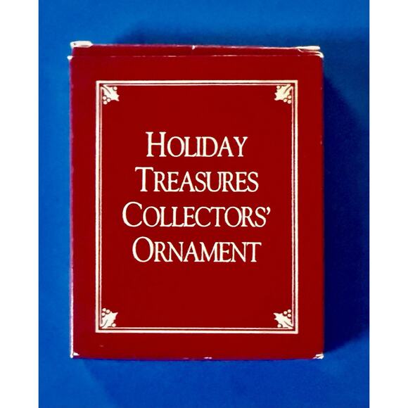 1997 Holiday Treasures Collectors’ Acrylic Lighted Candle Poinsettias Ornament - Picture 2 of 14